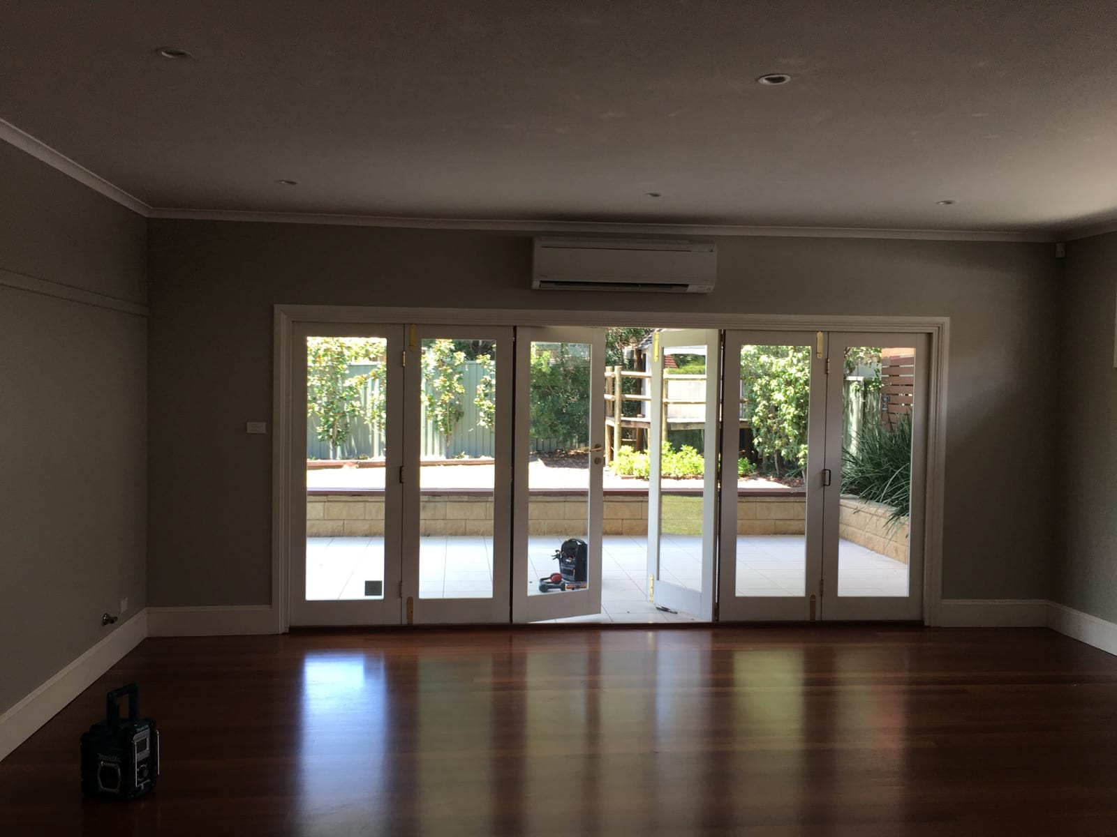 Bifold door repairs and parts replacement in Gladesville