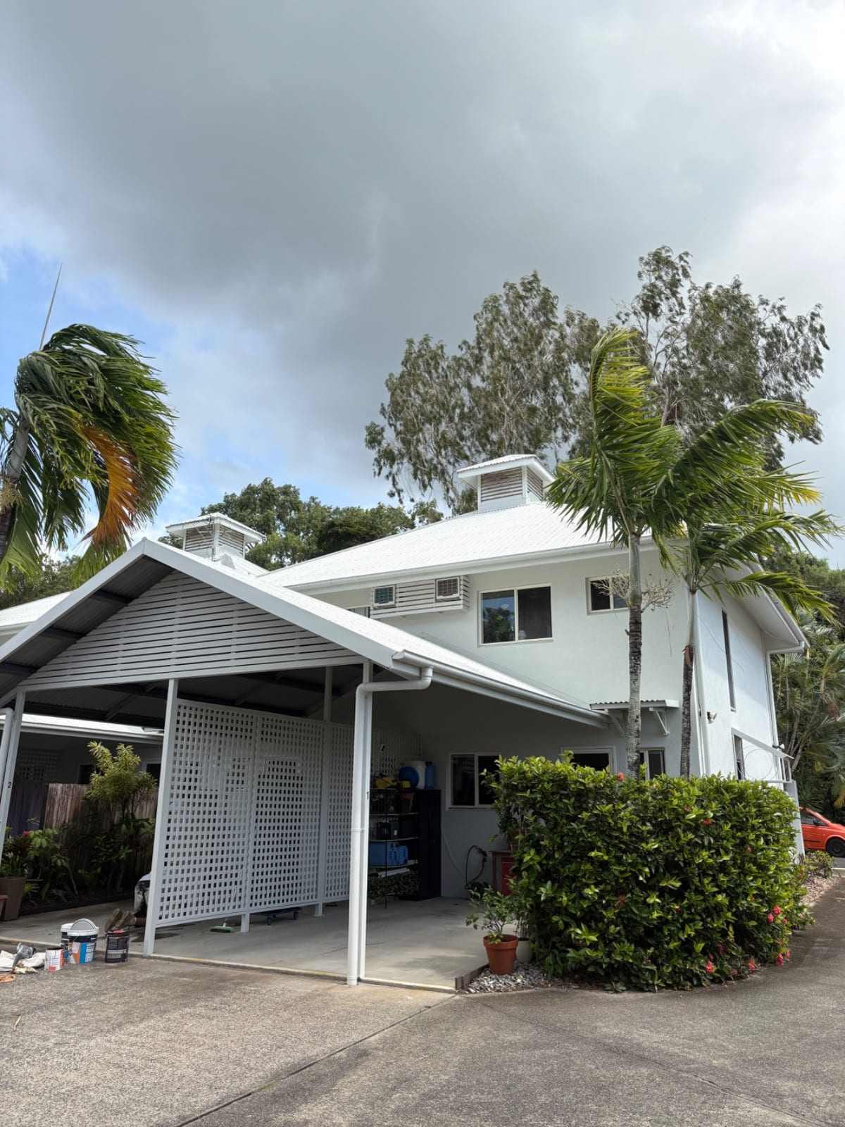 Finished external repaint of the strata townhouses at 24 Oliva Street, Palm Cove