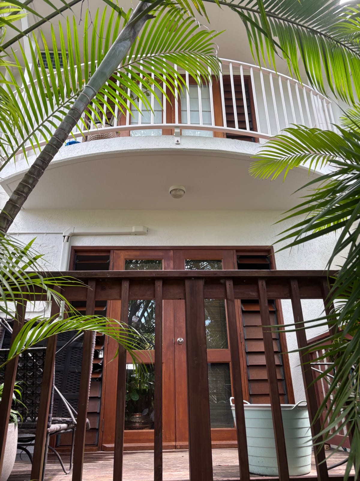 Finished external repaint of the strata townhouses at 24 Oliva Street, Palm Cove