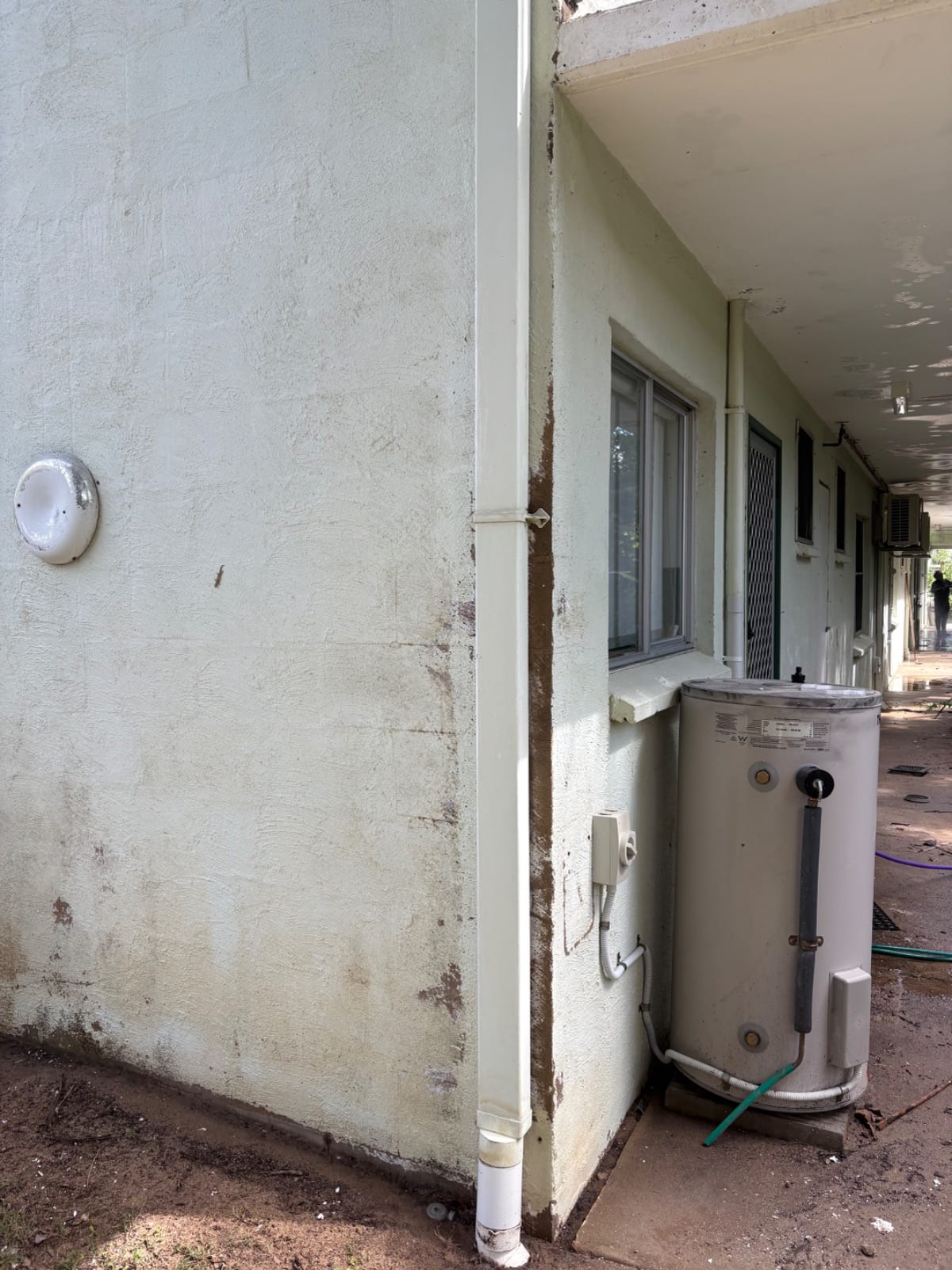 Before the repaint at the San Elena apartments, Holloways Beach